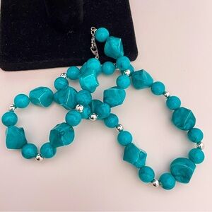 Vintage Lucite Plastic Turquoise Summer Festival Beach Mermaid Tropical Necklace